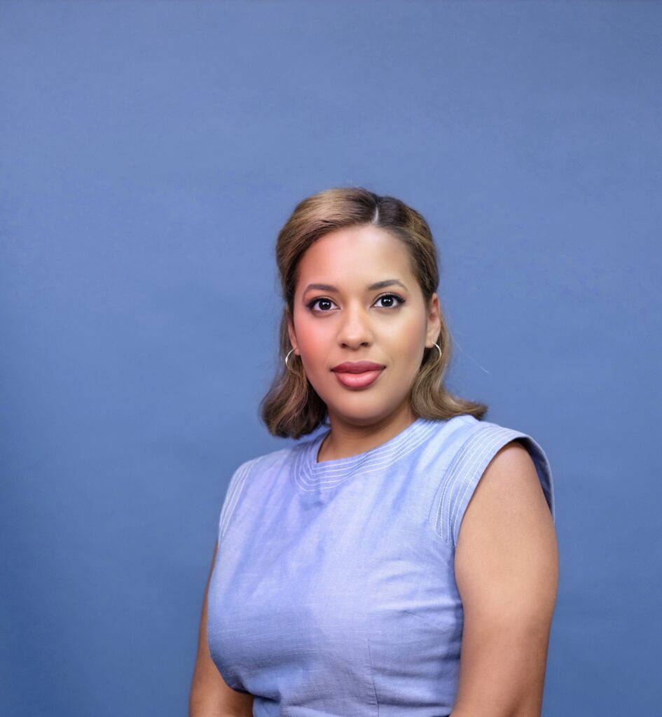 Tay Bolling headshot